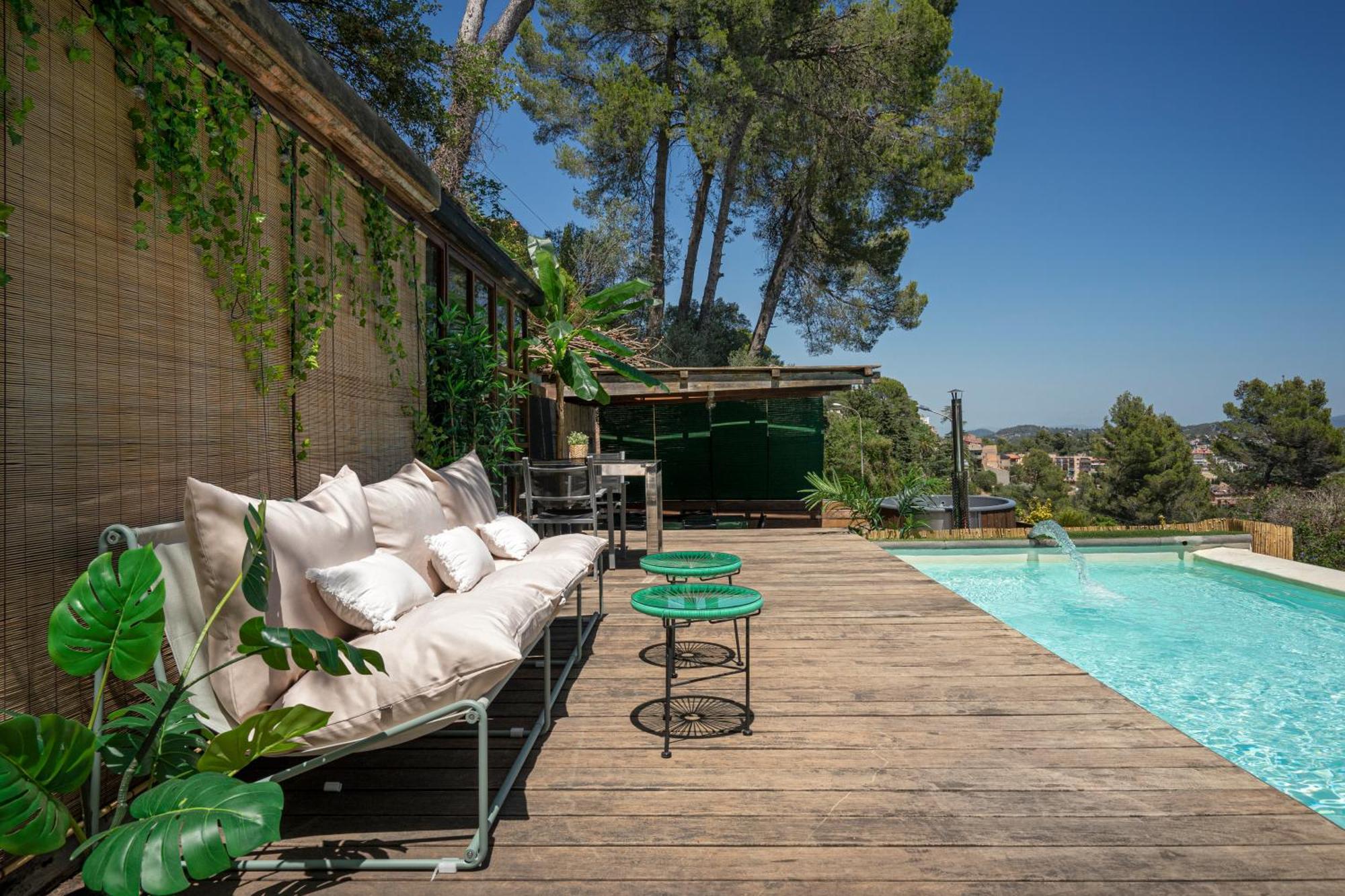 The Loft - With Private Pool & Jacuzzi Villa Corbera de Llobregat Exterior photo