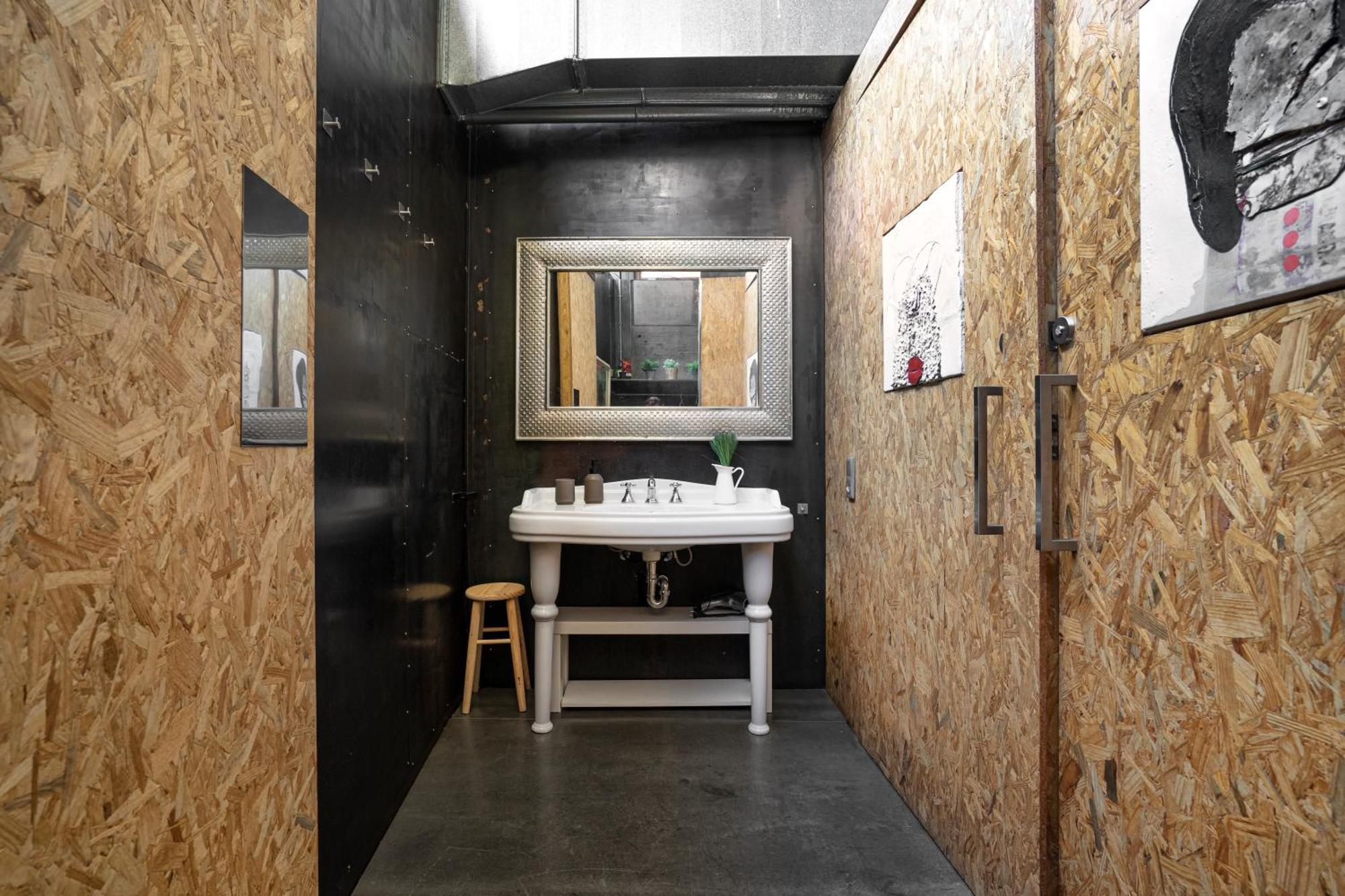 The Loft - With Private Pool & Jacuzzi Villa Corbera de Llobregat Exterior photo